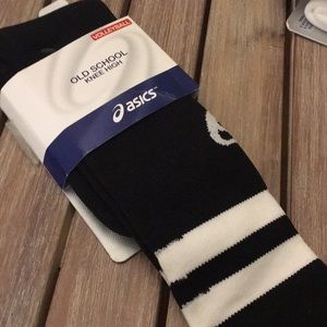 ASICS Knee High volleyball Socks